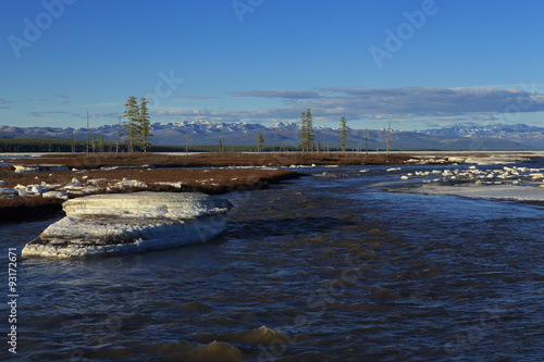 Yakutia  Moma river  Big Moma frazil  Ulakhan-Taryn.
