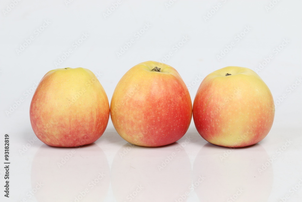 red and yellow apples fruit isolated on white background red and yellow apples fruit isolated on white background