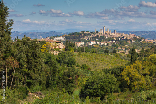 Vista panoramica del borgo di San Gimignano in Toscana.