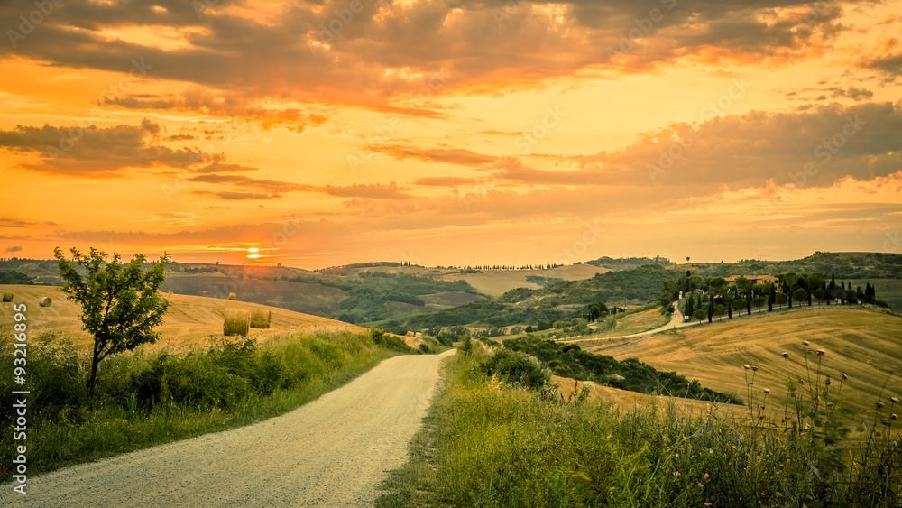 Obraz premium Sunset in Tuscany
