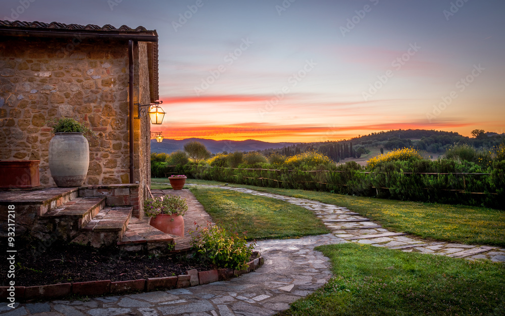 Obraz premium Tuscan countryside sunset