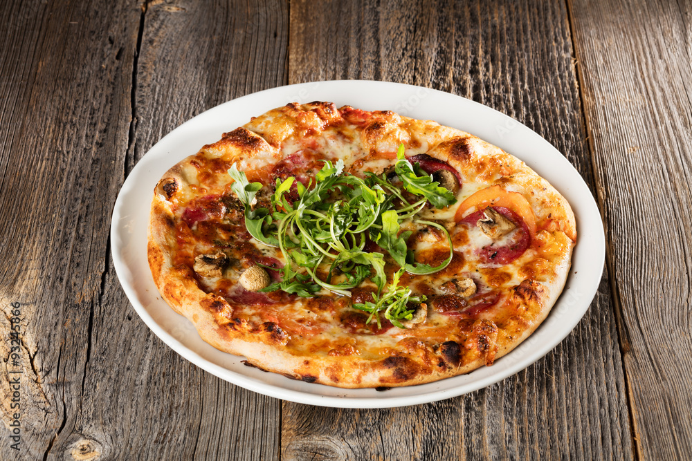 Salamipizza Salamipizza