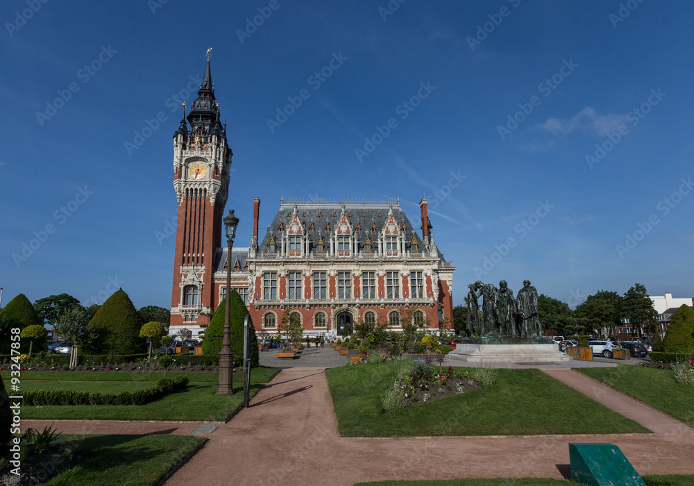 Fototapeta premium The city hall of Calais, France with the Belfort, a World Heritage Site