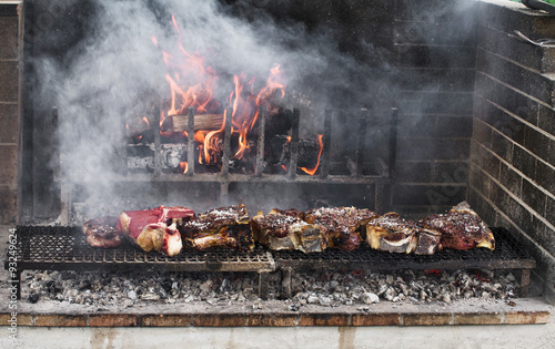 Fototapeta BBQ with florentines steaks