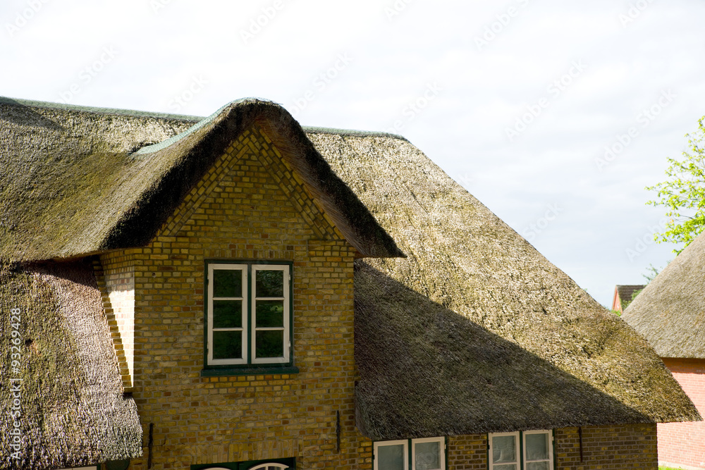 Haus mit Reetdach Haus mit Reetdach