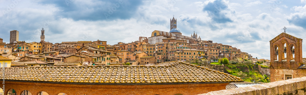 Fototapeta premium Panorama view of Siena in southern Tuscany, Italy