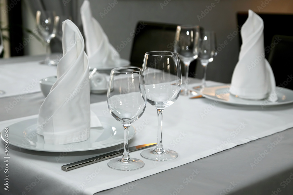 table setting in restaurant close up table setting in restaurant close up