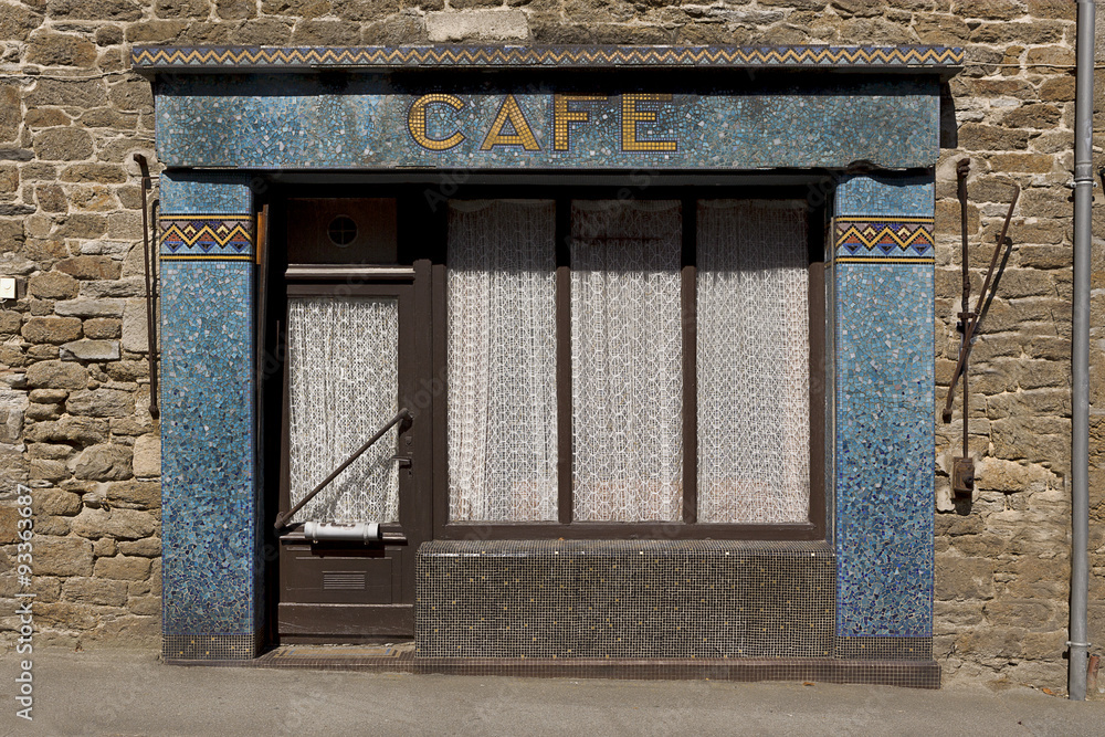 Naklejka premium café abandonné