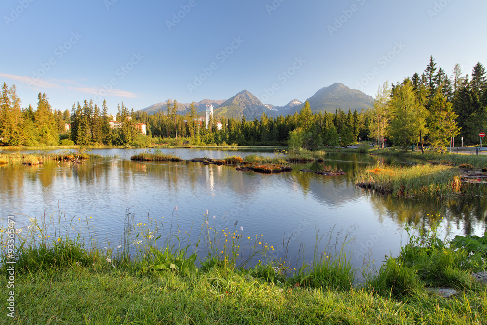 Fototapeta premium Lake in Slovakia mountain, Strbske pleso