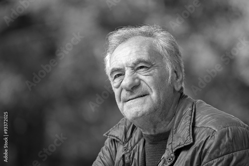 Black and white image of an handsome old man