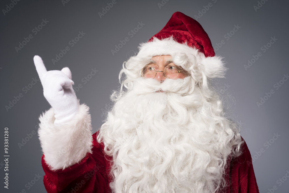 Behave well or you won't get a present Behave well or you won't get a present