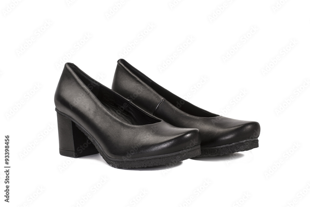 Zapatos negros clásicos vista de frente sobre fondo blanco aislado. Vista de frente. Copy space Zapatos negros clásicos vista de frente sobre fondo blanco aislado. Vista de frente. Copy space