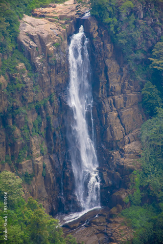 Devon Waterfall in Sri Lanka
