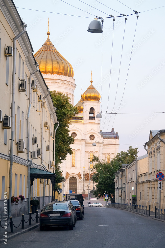The image of the street with the Church