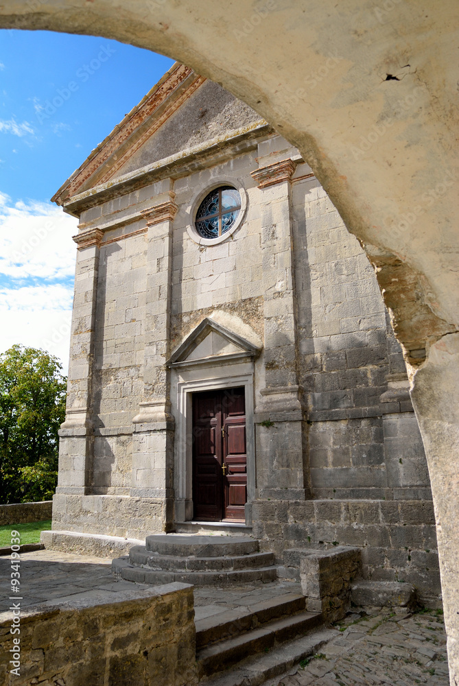 Fototapeta premium Hum, Istria - Church of St. Jerome