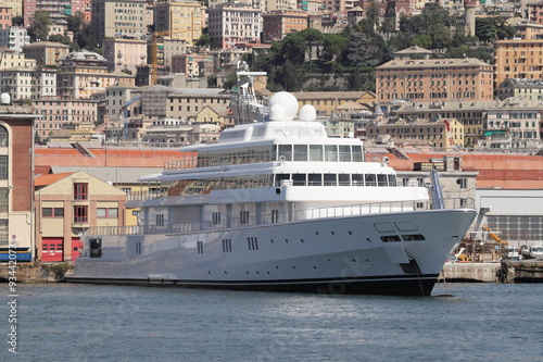  Luxury Yacht © Giovanni Cardillo