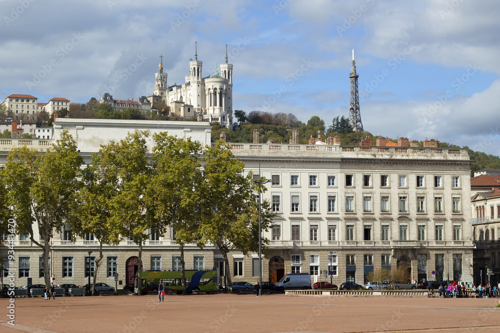 Obraz premium Lyon Place Bellecour - Fourvière - Tour Eiffel 2057