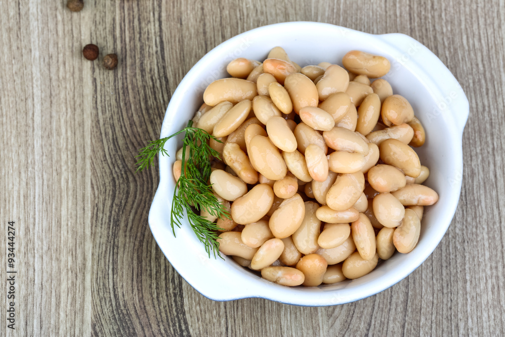 Canned white beans Canned white beans