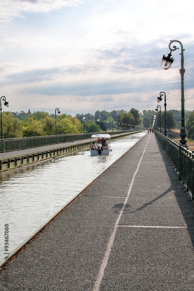 Le pont canal de Briare, Loiret, pays de Loire, france 