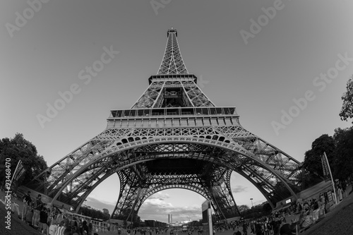 Eiffel tower, Paris, black and white image © xan844