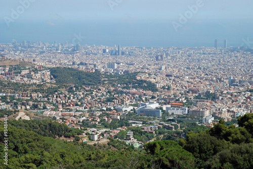 Blick vom Tibidabo auf Barcelona, Spanien © powerbold