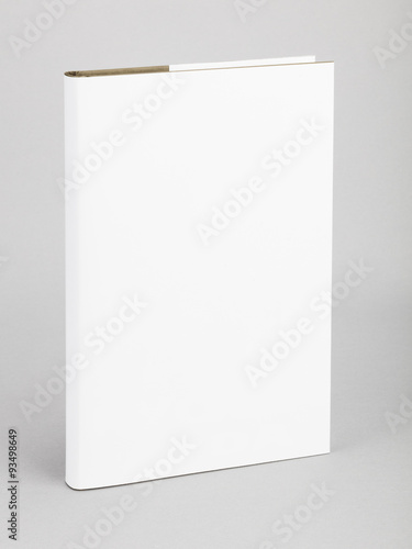 Blank book white cover 5,5 x 8,8 in © kropic