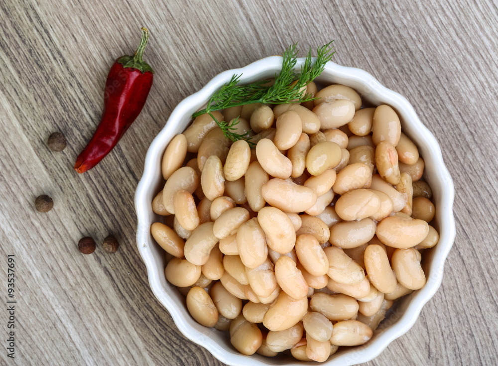 Canned white beans Canned white beans