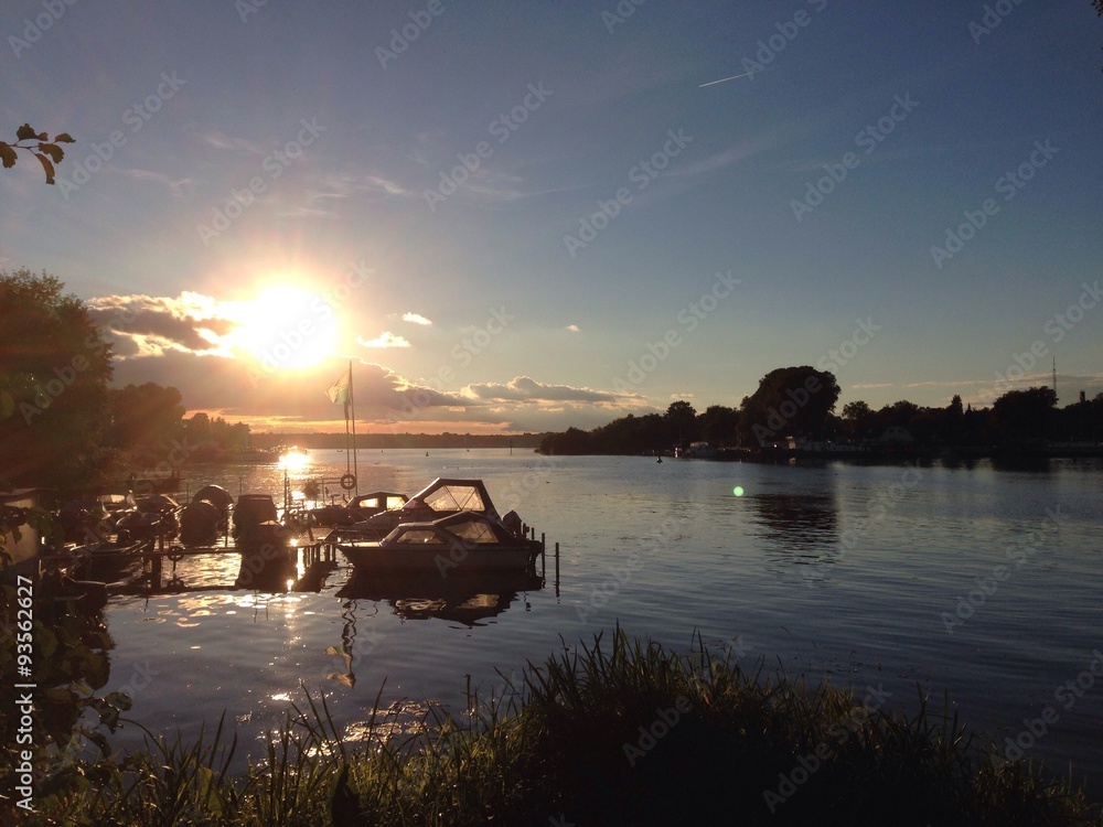Fototapeta premium Sonnenuntergang am See