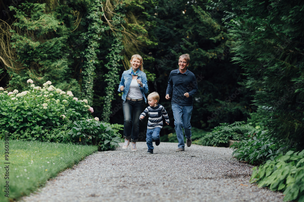 Obraz premium Happy family outdoor.
