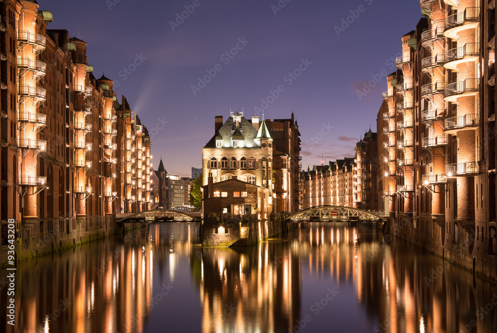 Famous Wasserschloss, Hamburg