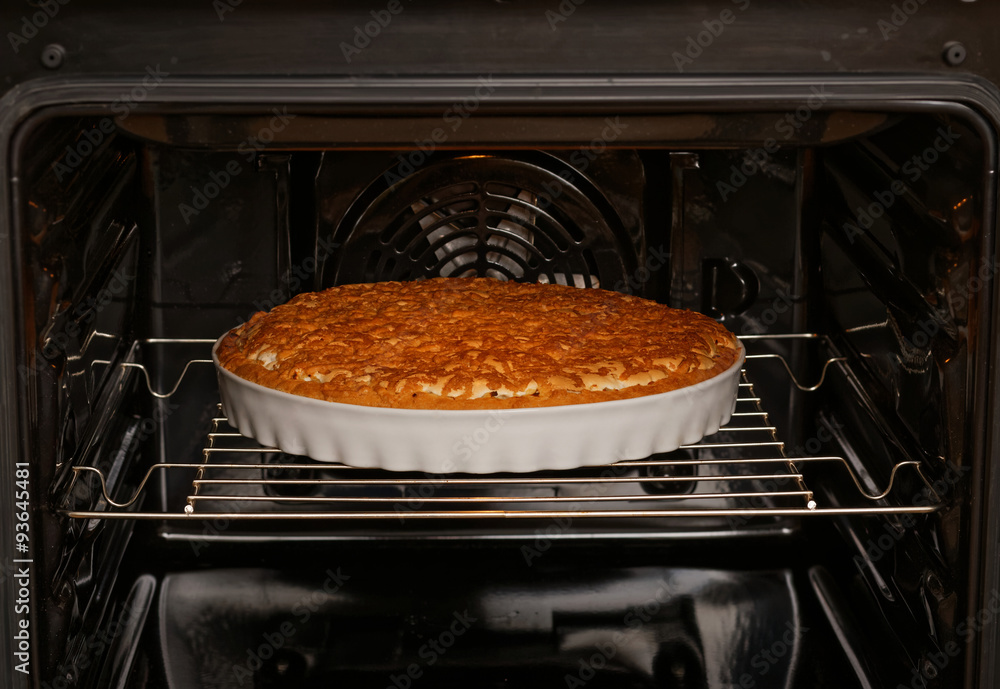 Baking pie with apple and lemon Baking pie with apple and lemon
