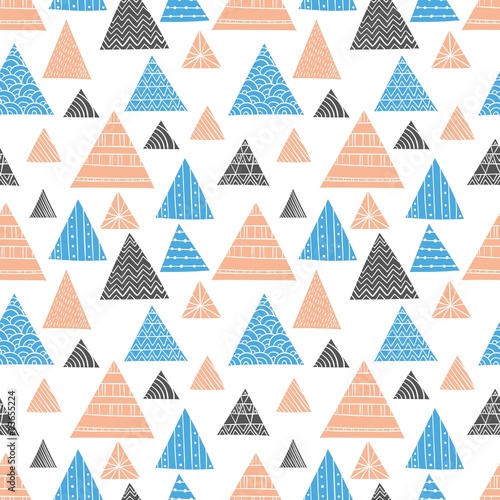 Doodle Triangle Seamless Pattern