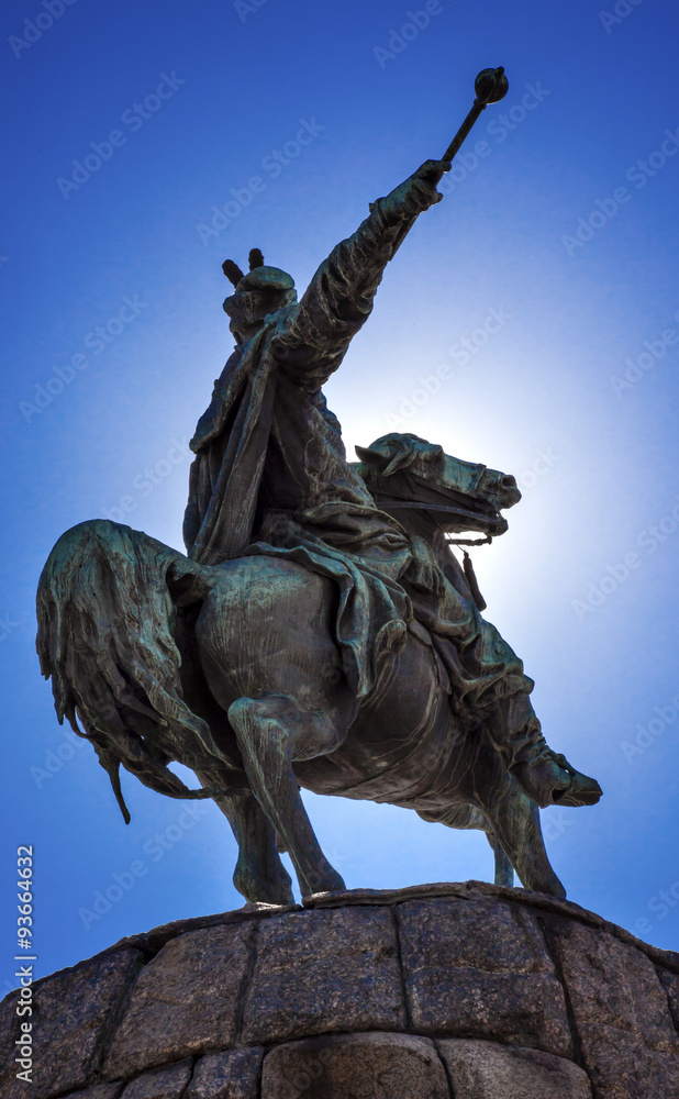 Fototapeta premium Bogdan Khmelnitsky Statue Sofiyskaya Square Kiev Ukraine