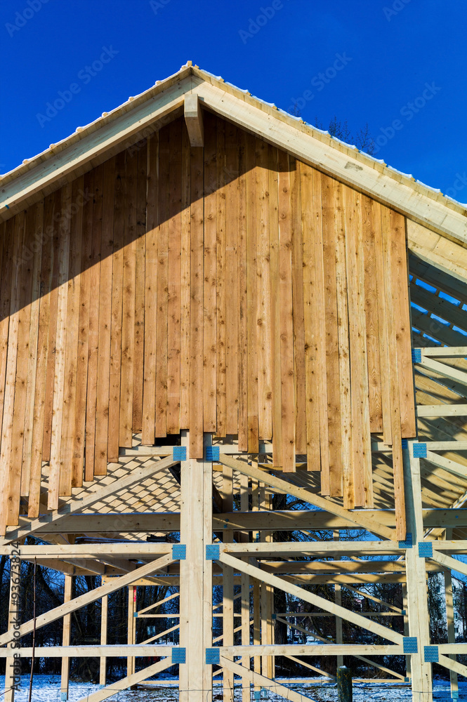 Obraz premium Dachkonstruktion aus Holz