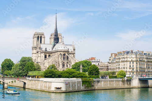 Cathedral of Notre Dame de Paris sunny summer afternoon © jchizhe