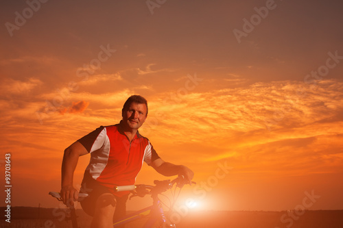 Fototapeta Naklejka Na Ścianę i Meble -  Mountain Bike cyclist riding outdoor