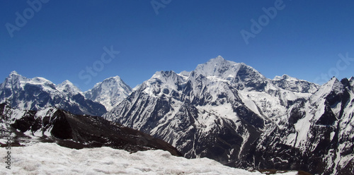 Langtang Mountains, Nepal © mizzick