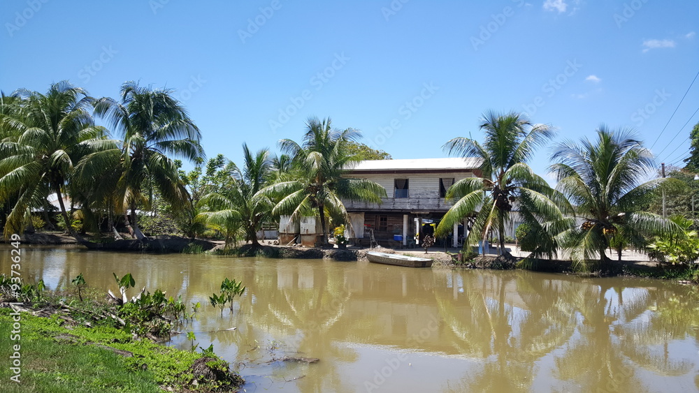 Bakkie Reynsdorp Suriname
