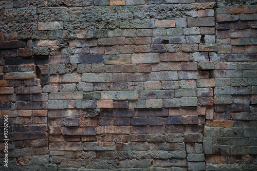 The old Brick wall