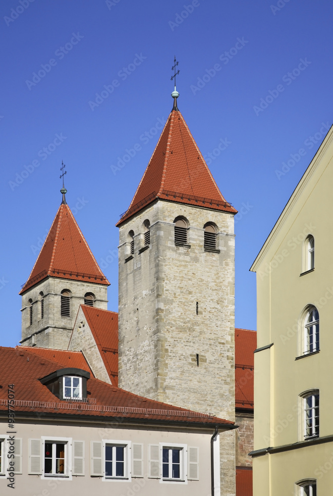 Niedermunsterkirche in Regensburg. Bavaria. Germany Niedermunsterkirche in Regensburg. Bavaria. Germany