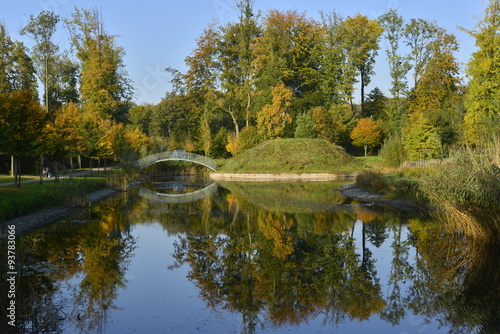 Double décor automnale au petit étang du parc au château de Seneffe en Hainaut  © Photocolorsteph