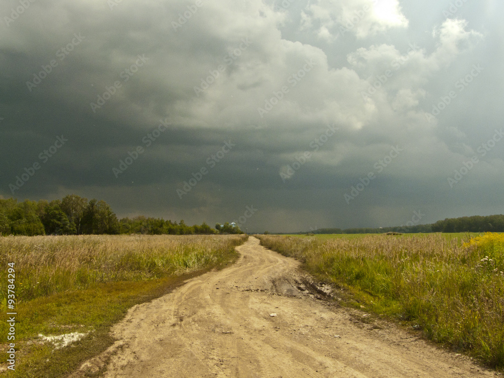 Перед грозой. Перед грозой.