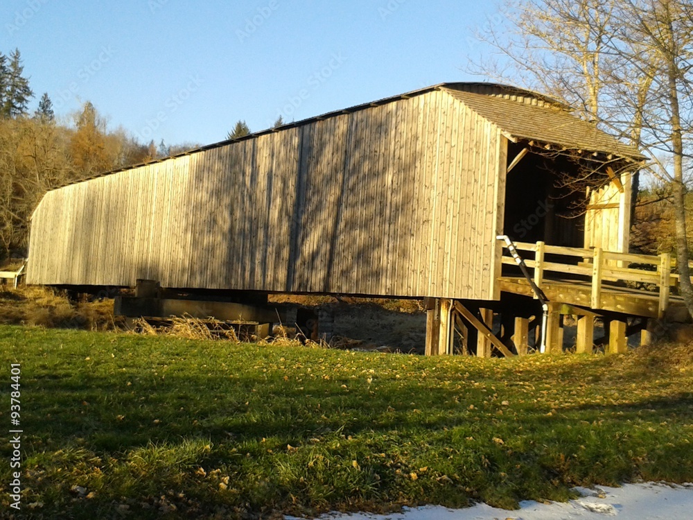 A Bridge to the Past A Bridge to the Past