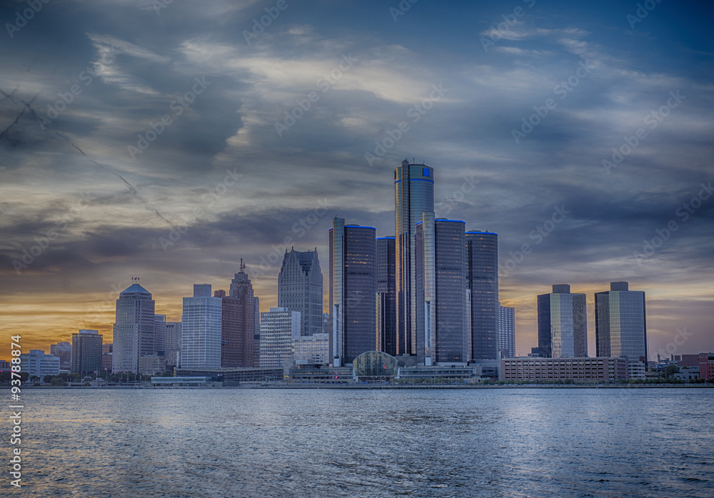 Detroit skyline at sunset