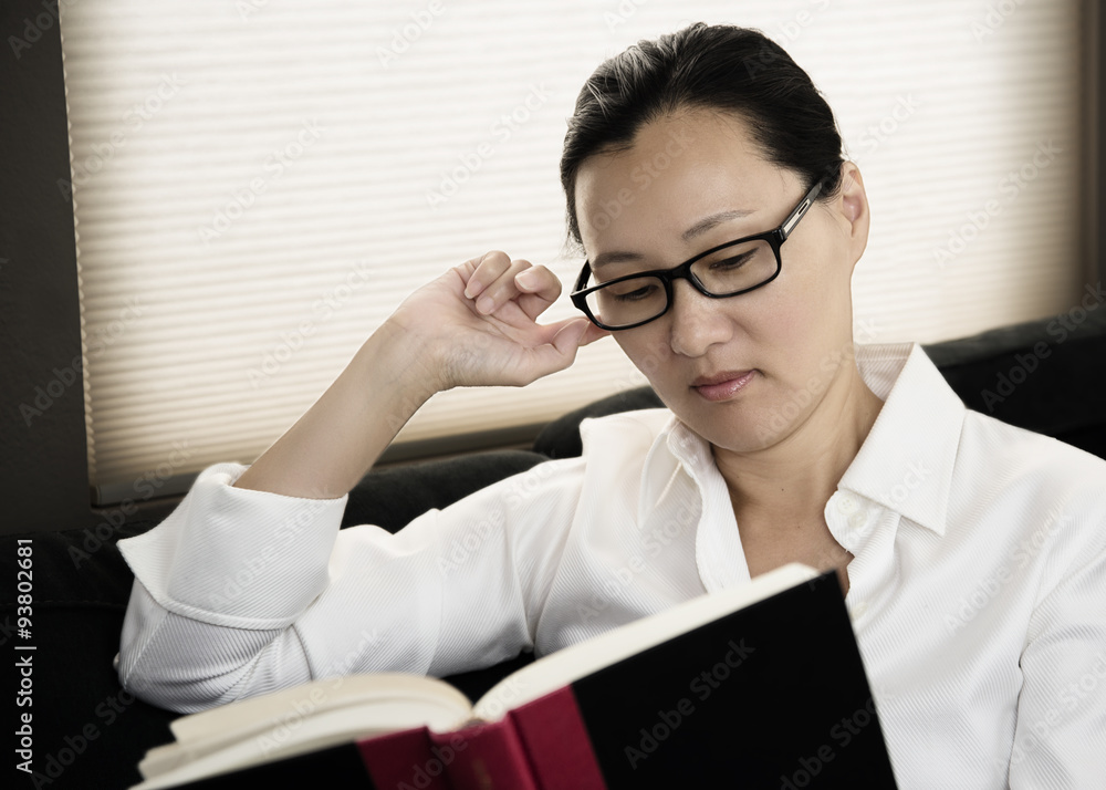 Thoughtful Reader Thoughtful Reader