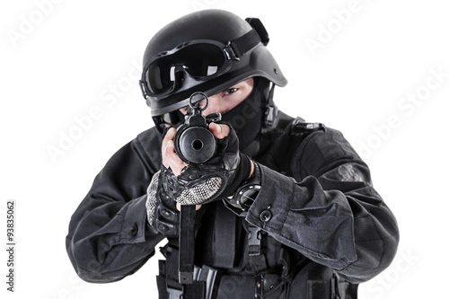 Fototapeta Naklejka Na Ścianę i Meble -  SWAT police officer 
