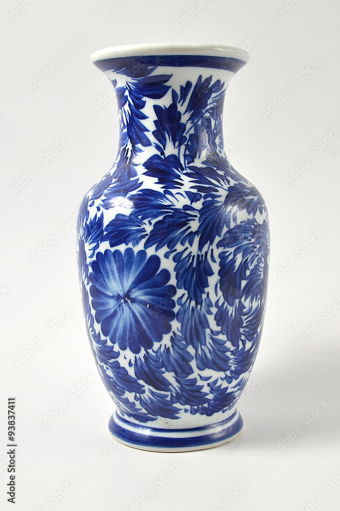 Obraz premium pottery floral pattern in blue and white
