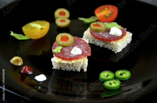 Wallpaper Mural small party sandwiches Torontodigital.ca