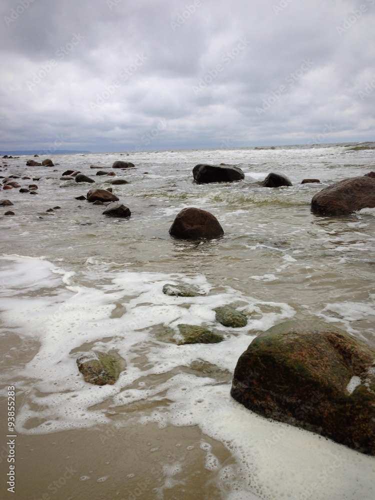 Fototapeta premium Steine im Meer