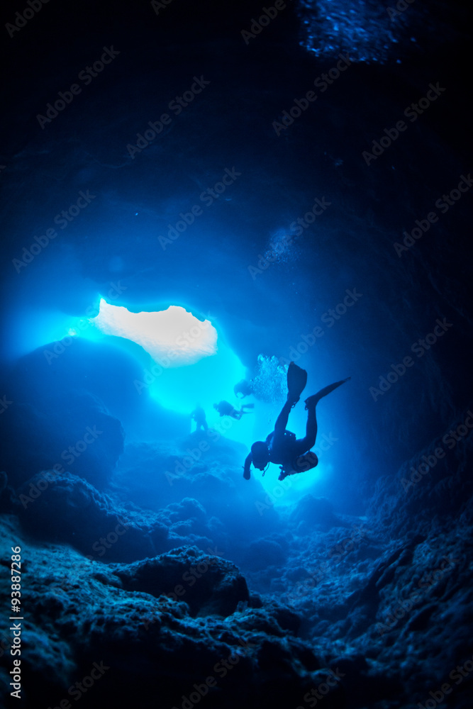 underwater explore
